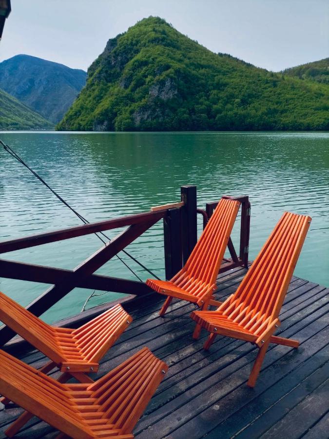Lake House Perucac Rastiste Экстерьер фото